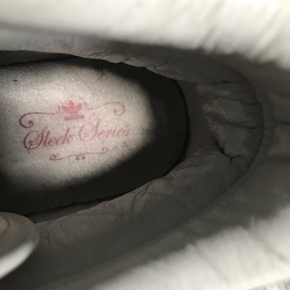 ADIDAS SLEEK SERIES High Tops - Picture 7 of 10